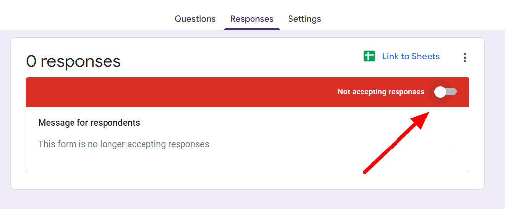 Image accompanying: Step 3: Turn off “Accepting responses”